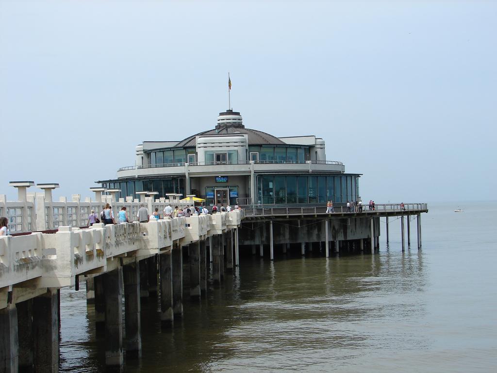 With Seaview * Blankenberge